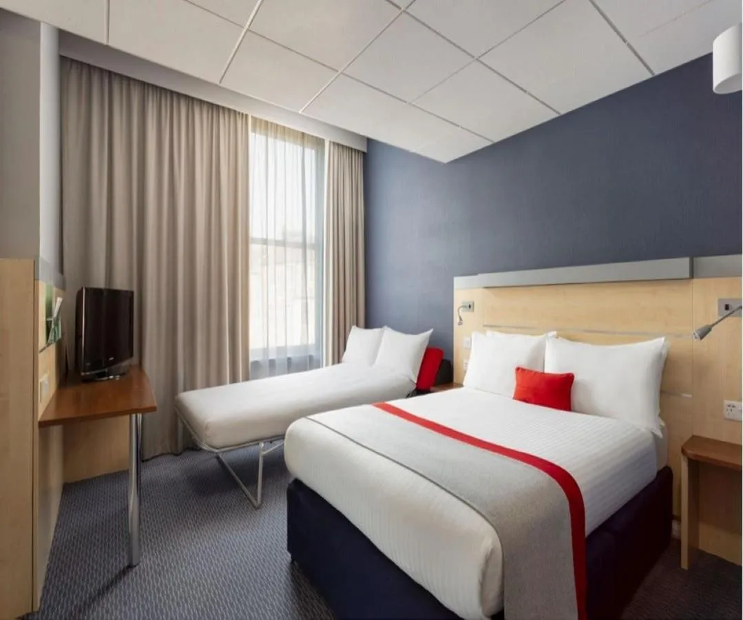 Standard Double Room with Sofa Bed and Free Hot Breakfast